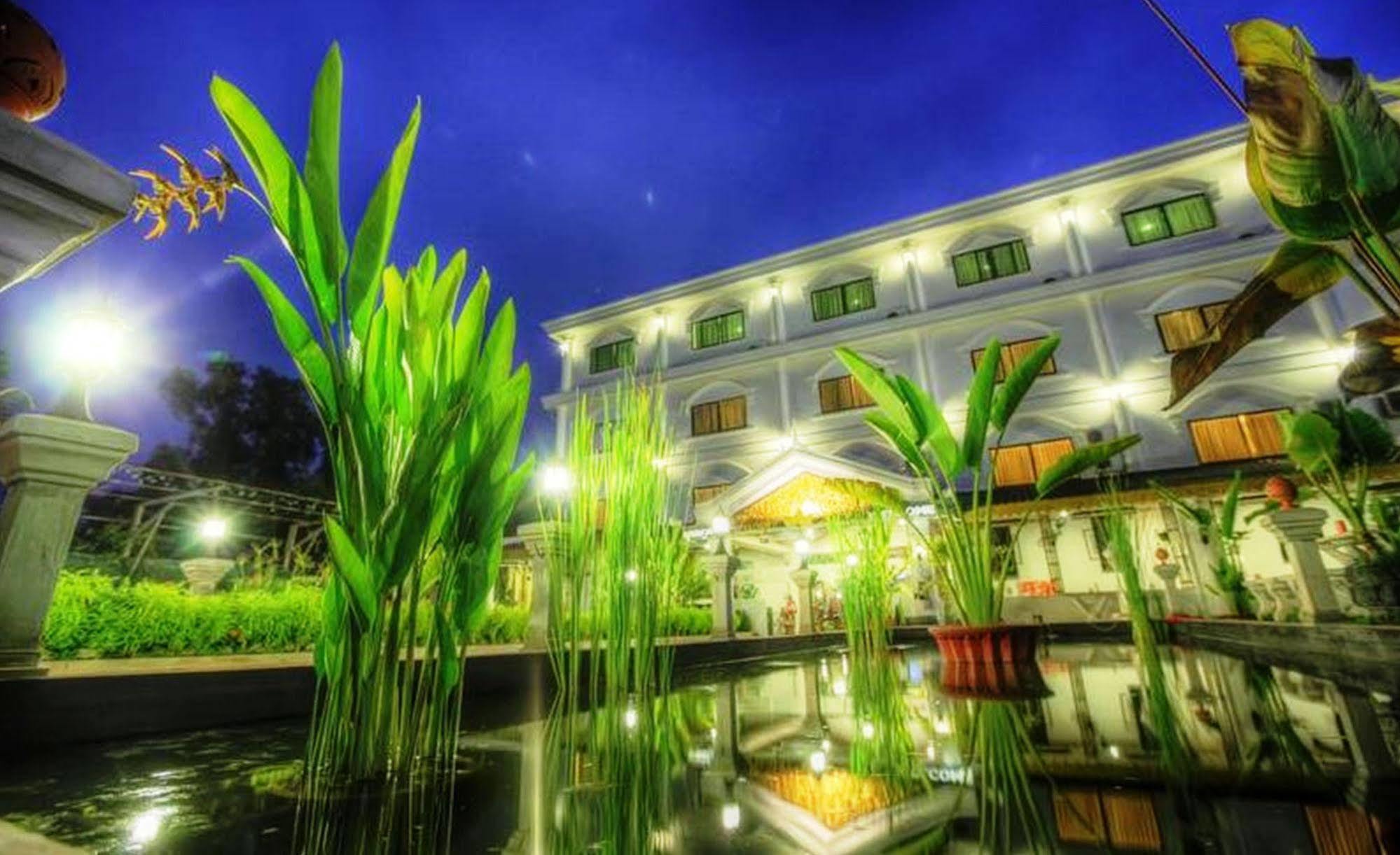 Galaxy Angkor Boutique Hotel Siem Reap Dış mekan fotoğraf